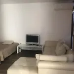 Lilia 2 Self-Check In Apartment